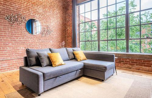 100 Year Old Historic Brick 2BR Loft High Ceiling3 - Foto 34