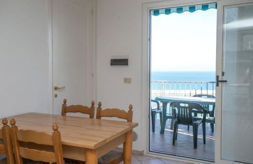 N033 - Numana, bilocale con meraviglioso terrazzo sul mare - Foto 4