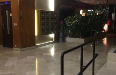 T2 hyper centre bord de Loire Parking - Foto 11