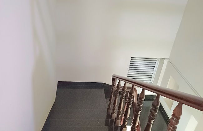 SUNNY HOME - Photo 14