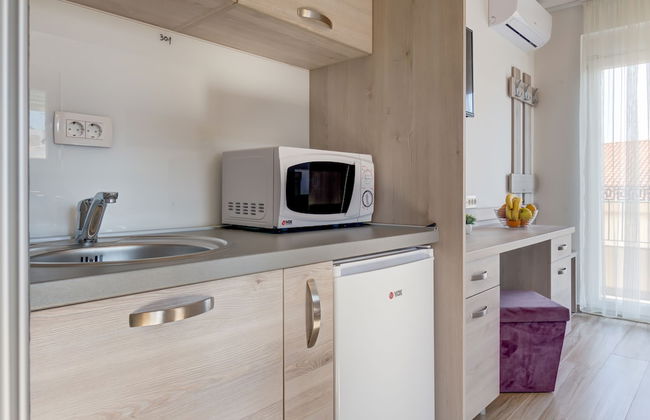 Almare apartments Budva - Photo 27