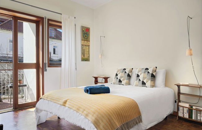 VIC Aveiro Arts House - Photo 28