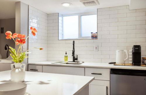 Renton DT 1BR Suite WS 95 Near Landing &Sea-Tac - Foto 17