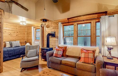 Little Red Lakeside Cabin - Foto 7