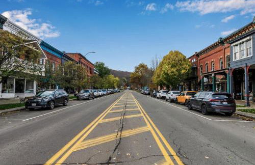 Updated townhome - Walk to Holiday Valley - Foto 47