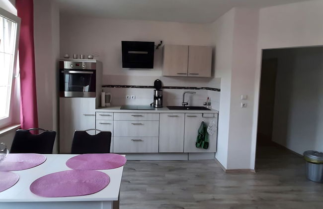 Lakeside Comfort With Garden - Foto 11