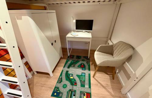 Ferienwohnung Kathy - Moderne, stilvolle Ferienwohnung mit Balkon, Sauna und kostenlosem Parkplatz im schönen Elbsandsteingebirge - Foto 5