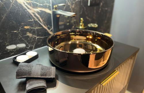 L'élégance - Charme - Secret - Jacuzzi - Parking - Foto 11