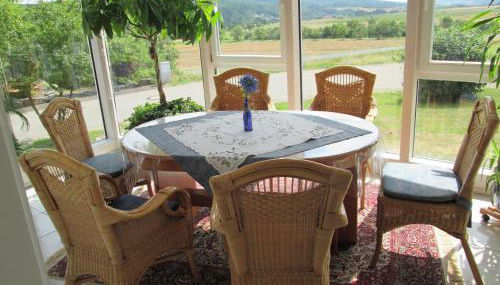 Ferienwohnung "STREUTALBLICK" - Foto 2