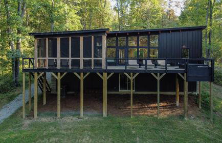 The Hollow House - Foto 19