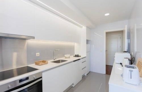 Liiiving in Matosinhos - Seaside Balcony Apartment - Foto 10