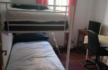 Habitación privada, luminosa y bien comunicada - Foto 5