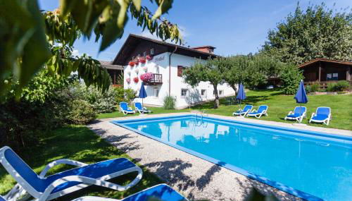 Merlhof - Foto 1, Garden, sunbed, Garden view