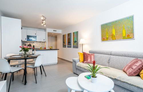 Le Stelia T2 6min gare, 8 min palais et plages, Parking privé - Foto 1