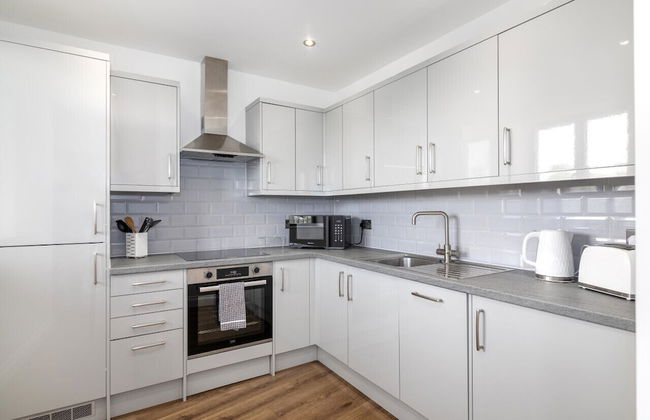 Elegant Spacious Luxury 2 bed Apartment Sleeps 6 - Foto 17