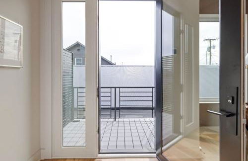 The Chestnut - Brand New Rooftop Skyline Views - Foto 55