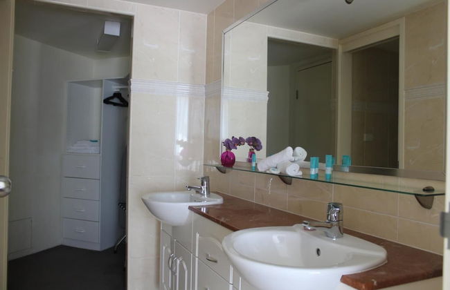 The Boathouse Luxury Apartments - Foto 14