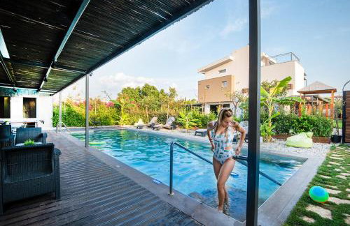 Enervillas VIP Villas with pool bbq - Foto 8