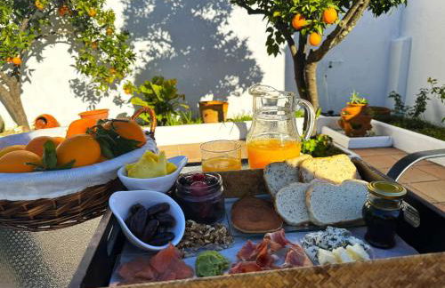 El Patio de los Naranjos - Photo 4