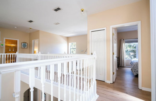 Stunning 5 Bd Home w Pool Close to Disney 7420 - Foto 14