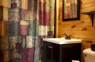 Stunning Private Cabin Getaway with Gorgeous Fireplace near Quincy, Illinois - Foto 7