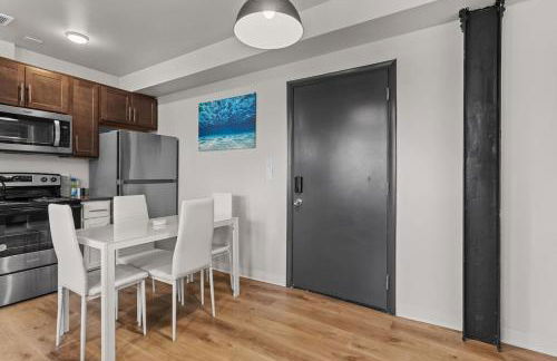 Classic 2BR Detroit's Sugar Hill - Foto 15