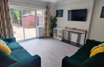 Cosy Place Morden - Photo 1