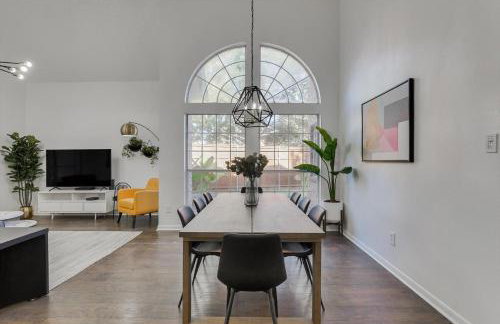 Luxury Holiday Home 5BR Hot Tub, Pool & Beautiful Backyard - Foto 11