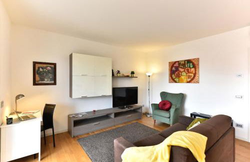 GuestHost - Casa Kikka luminoso bilo con balcone - Foto 3