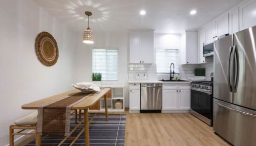 Stylish Long Beach Retreat Walk to Beach Bars - Foto 2, stove, dishwasher, pet friendly, minibar