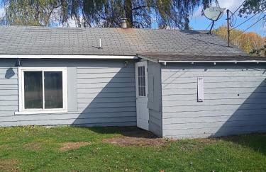 Rustic Cozy Cabin Getaway Close to Town - Foto 9