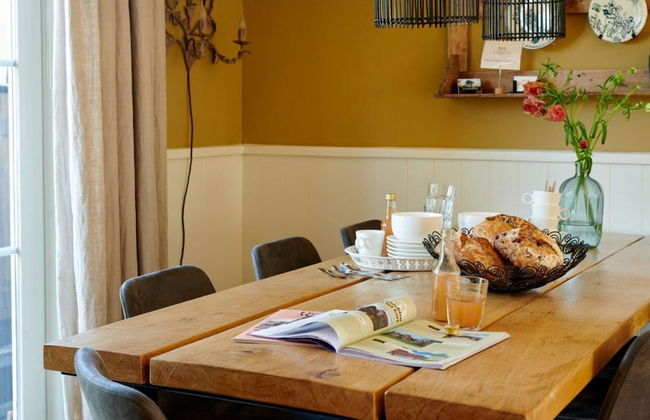 Holiday Home in Baarlo With Wood-fired Hot Tub - Photo 15