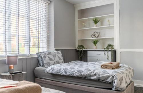 Airfield Manor - Photo 52