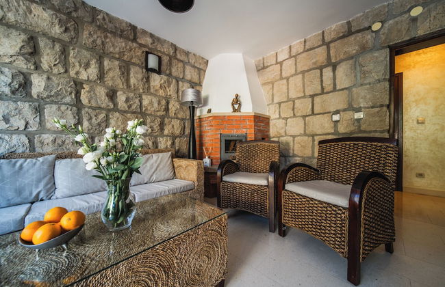 Villa Franica - Photo 18