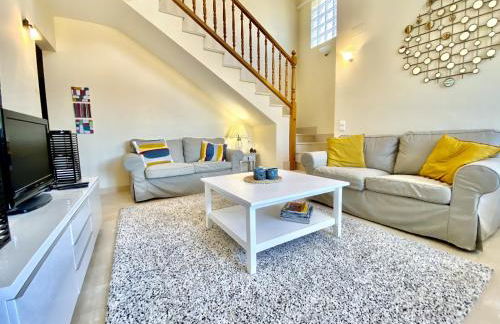 Villa Martina 4 bedroom villa with air conditioning & private swimming pool ideal for families - Foto 12