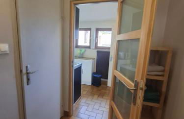 gîte l'œuf ou la poule, parking privé, sur domaine viticole - Foto 12