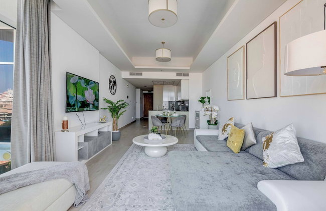 Globalstay Luxury Azizi Mina Beachfront - Foto 16