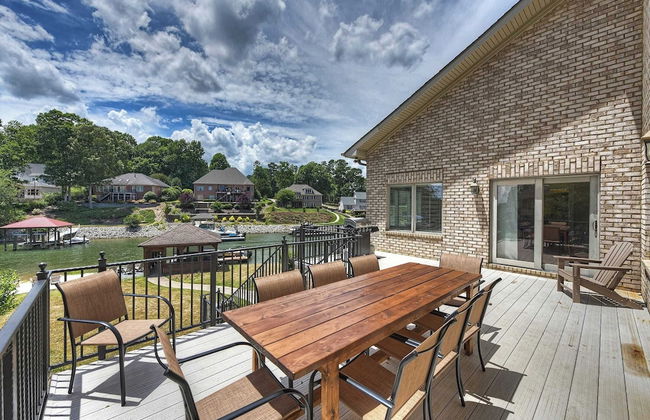 Island Point by Avantstay Sleeps 18 Dock - Foto 48