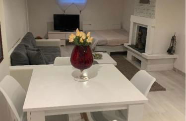 Studio dans une maison avec parking - Foto 8