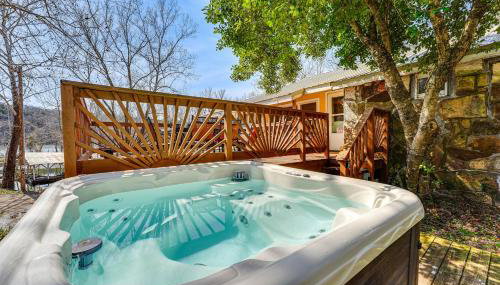 Rockaway Beach Home w/ Attached Dock Slip Included - Photo 2