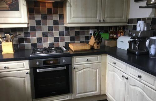 Quiet times away from city noise, but not too far! - Foto 14