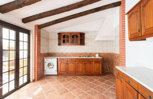 Aroeira Sunny Villa - Heated Pool extra cost - Foto 13