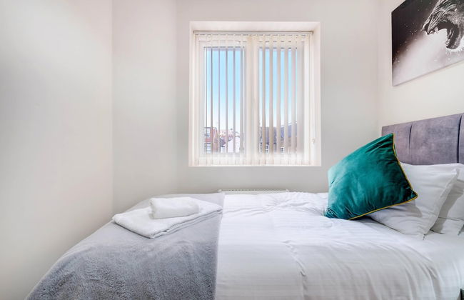 Town Center 4 Bedroom 4 bathroom House - Foto 22