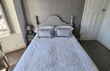 Delightful newly renovated 3-bed house with garden beach hut - Foto 27