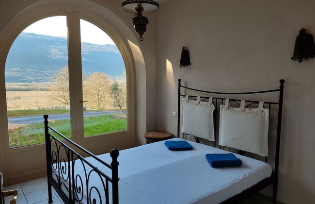 Exceptional Chalet on Estate With Swimming Pool - Photo 3