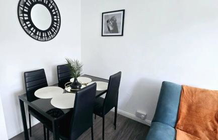 Corby Stay 2BR Work Trips & Family Friendly - Foto 15