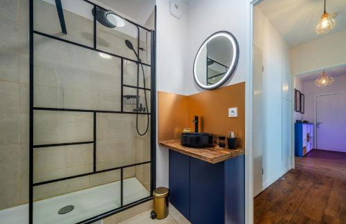 Chic & Cosy - Private Parking - Between Paris & DisneyLand - 5min TrainStation, Big Mall - Foto 29