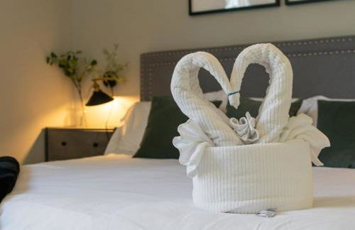 Cottage with 3 King Beds, 3 min to Marina, Fire Pit - Foto 54