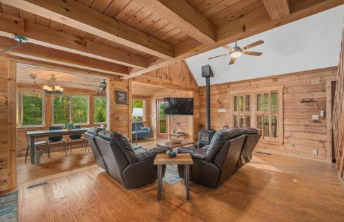 Luxury Cabin 45 Min to Asheville Hot Tub & Fire pit - Foto 20