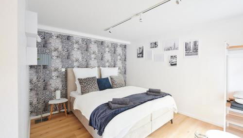 Stilvolles Apartment ruhig, 24-7 Self-Check in, WLAN top, Parkplatz an der Strasse, Bushaltestelle vor Haus - Foto 3